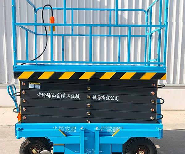 呼和浩特自行走升降机